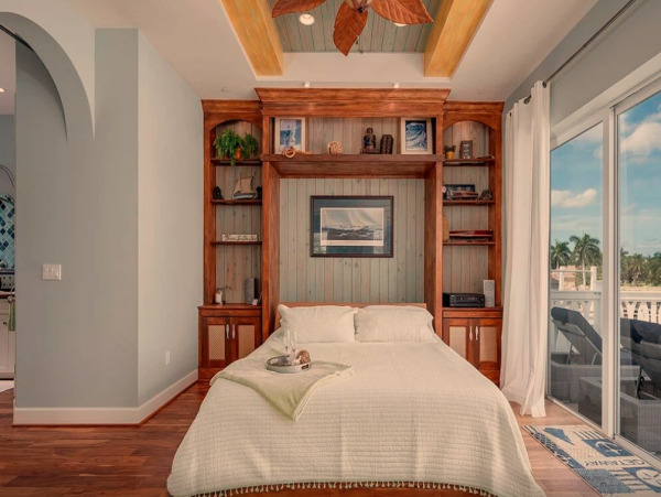 Unique Vacation Rental with Harbor Views in Cape Coral